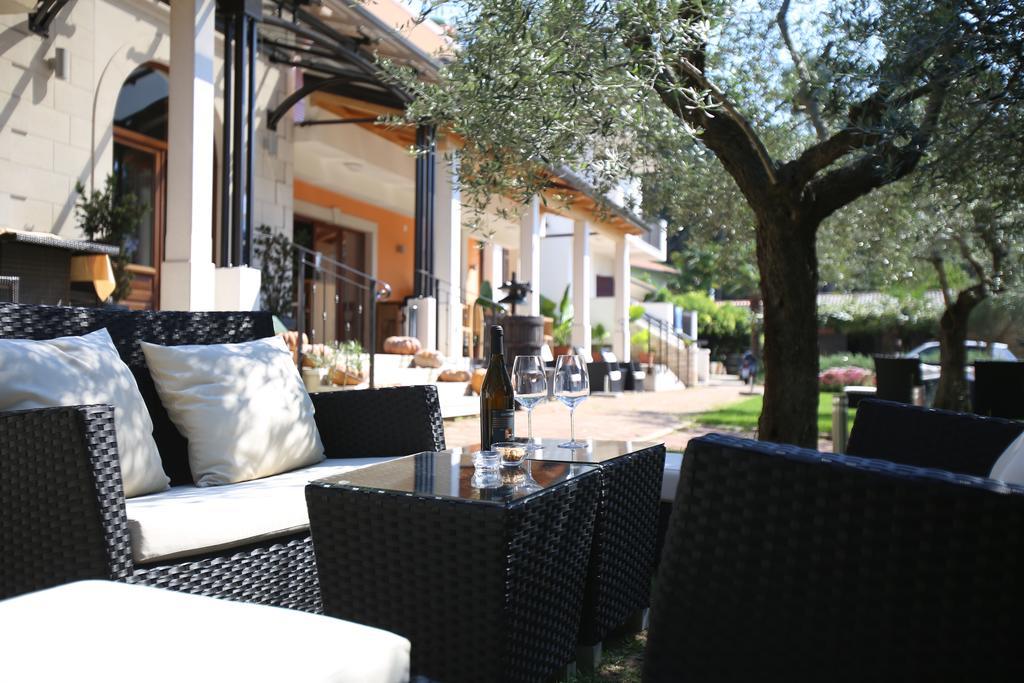 Villa Dobravac Wine Estate Rovinj Eksteriør billede